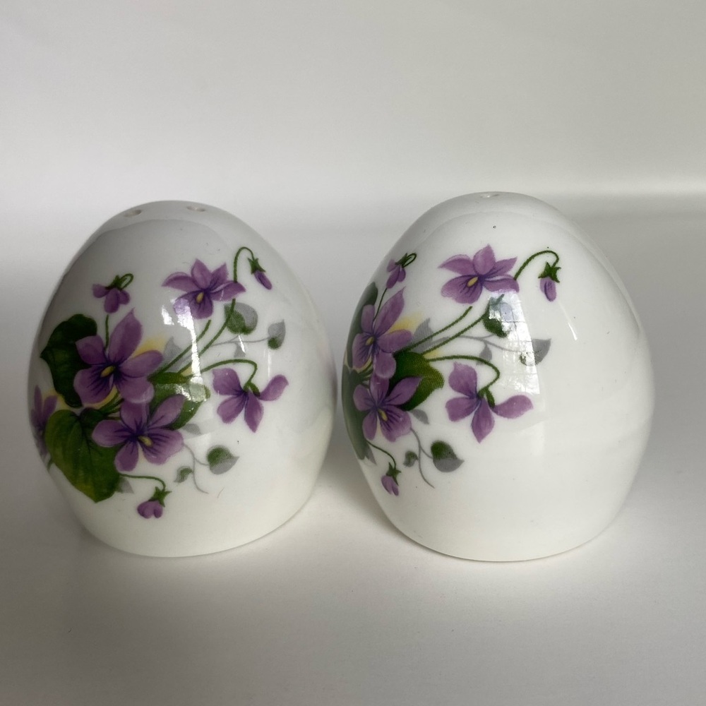 Sanford Salt and Pepper Shakers, Fine Bone China Purple Pansies